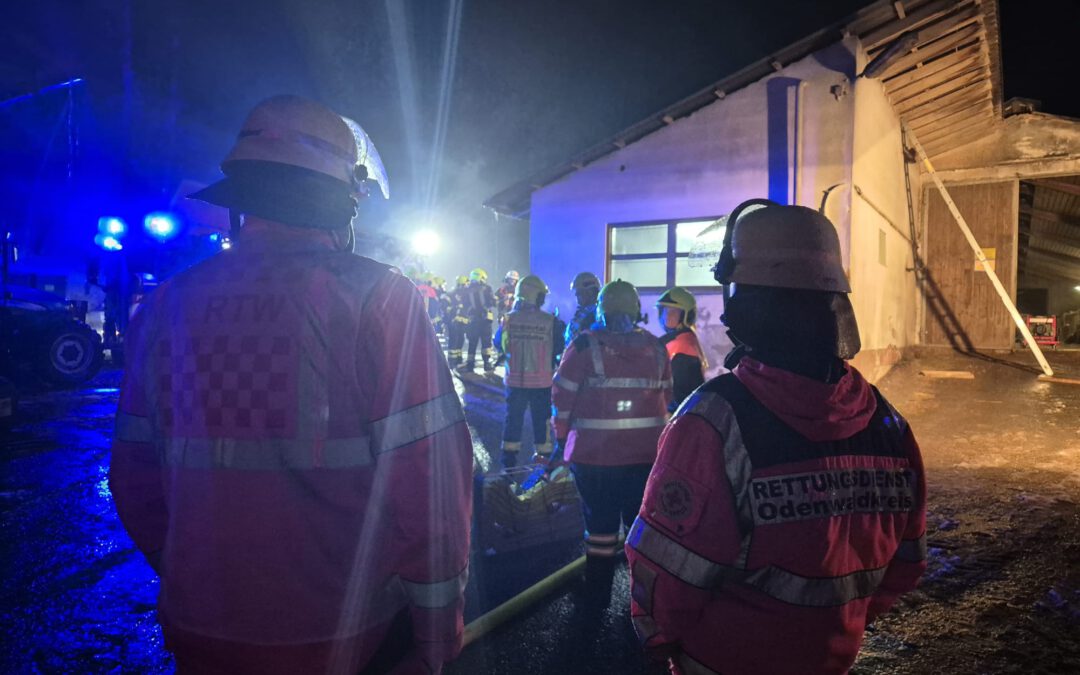 F 2 mittlerer Brand ( Scheune brennt)